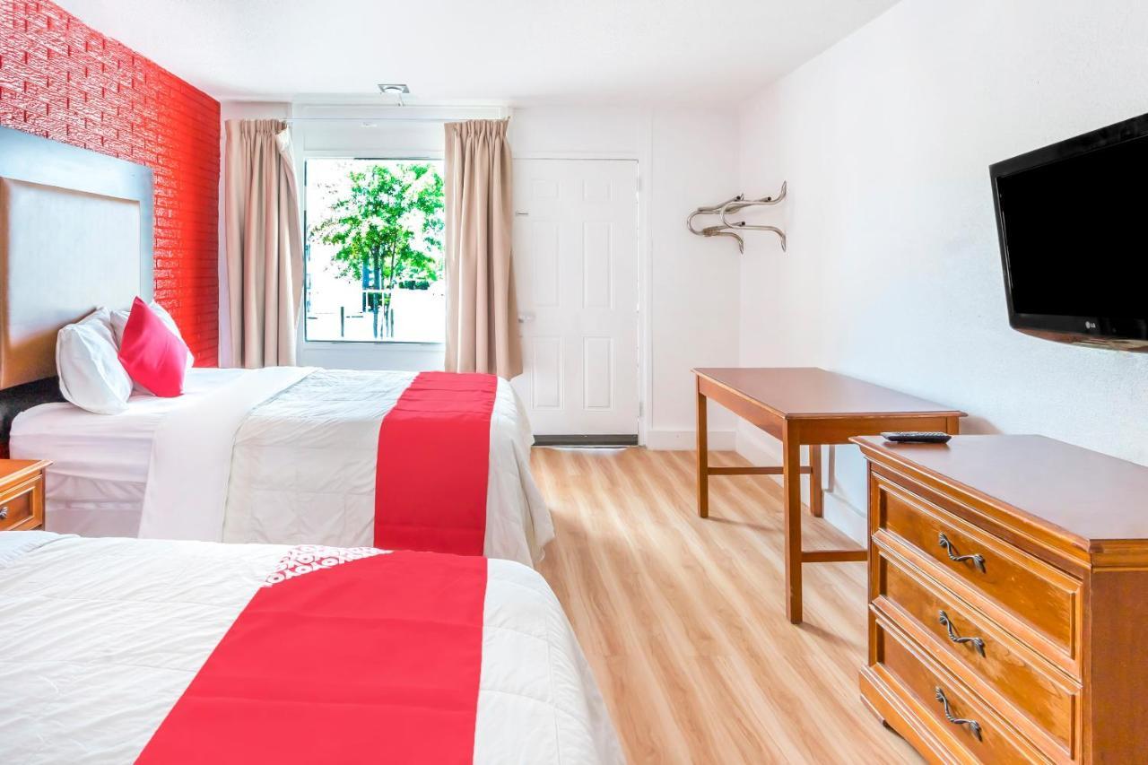 Oyo Hotel Columbia Sc West เวสต์โคลัมเบีย ภายนอก รูปภาพ