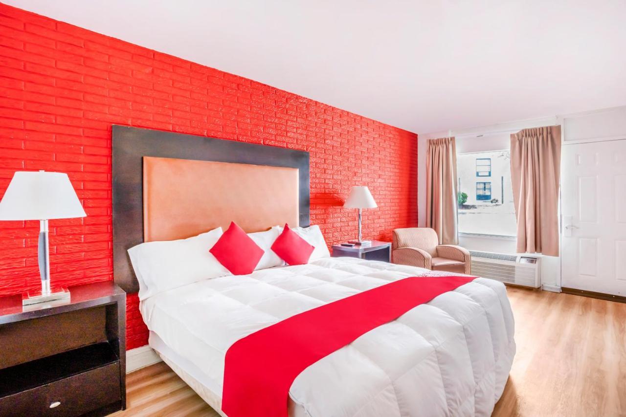 Oyo Hotel Columbia Sc West เวสต์โคลัมเบีย ภายนอก รูปภาพ