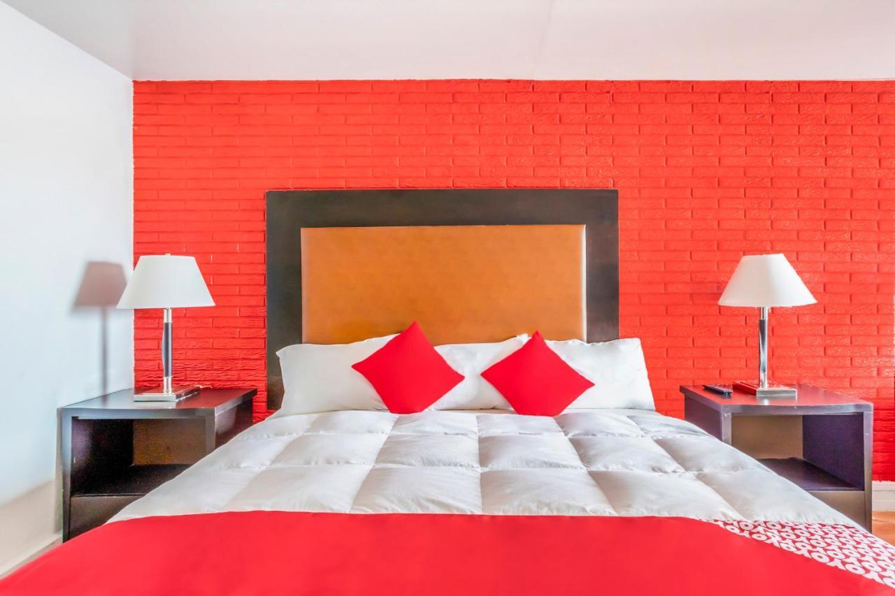 Oyo Hotel Columbia Sc West เวสต์โคลัมเบีย ภายนอก รูปภาพ