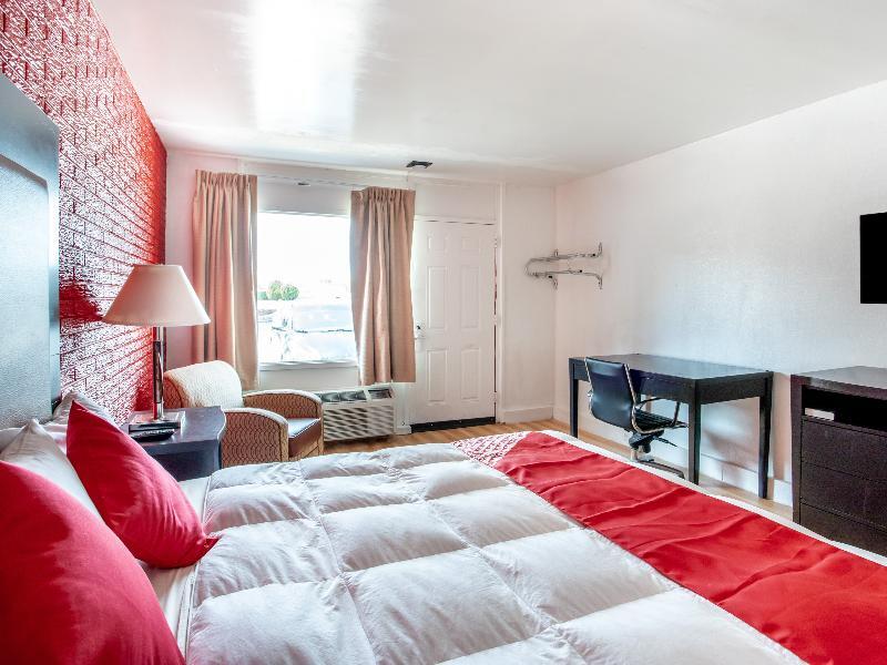 Oyo Hotel Columbia Sc West เวสต์โคลัมเบีย ภายนอก รูปภาพ
